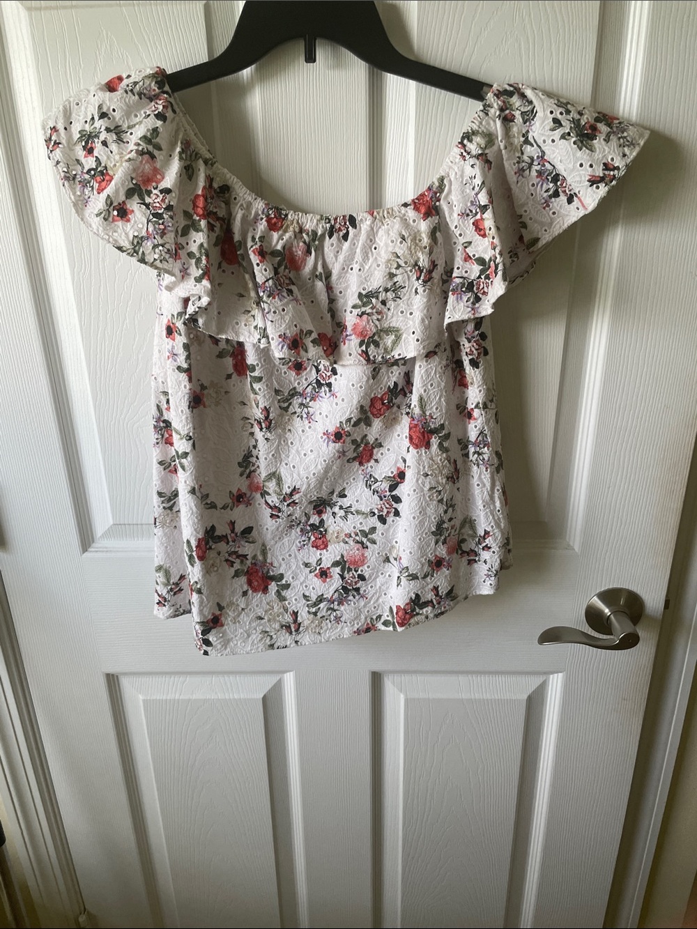 Womens INC top size large